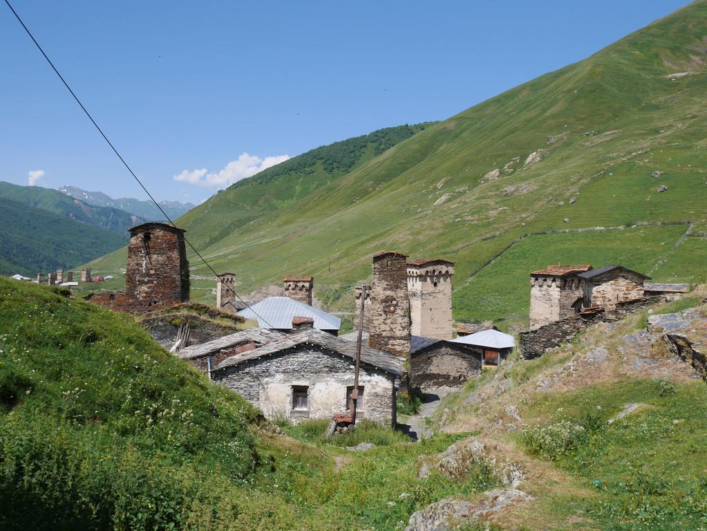 Chazhashi Guesthouse Ushguli Luaran gambar