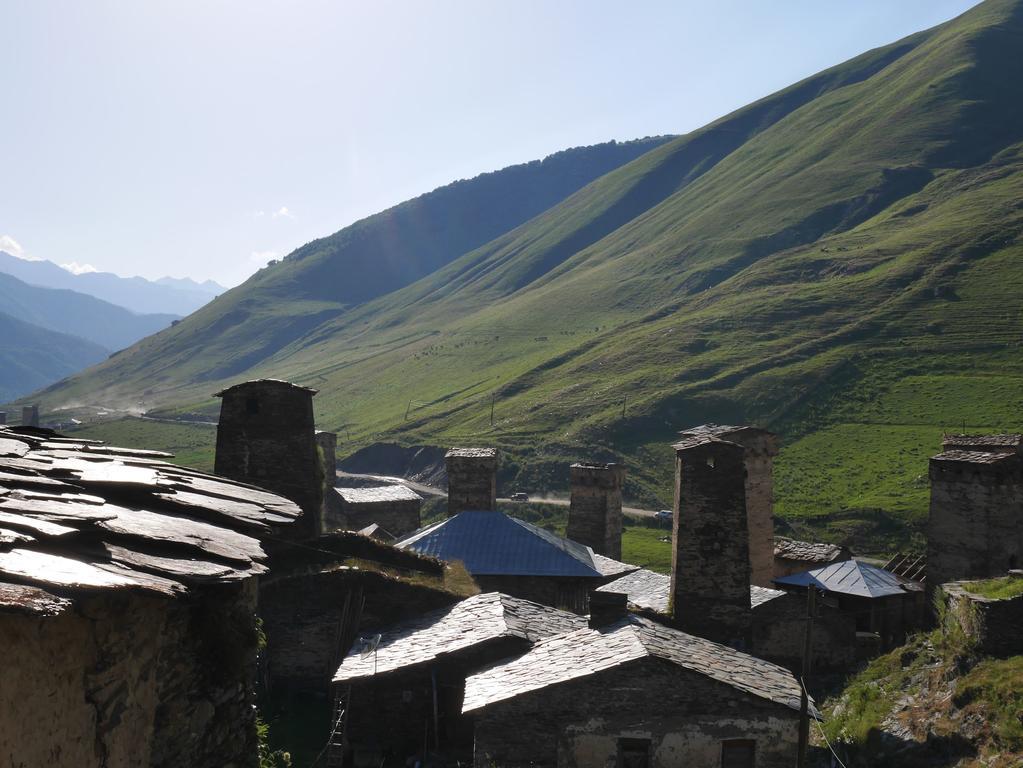 Chazhashi Guesthouse Ushguli Luaran gambar