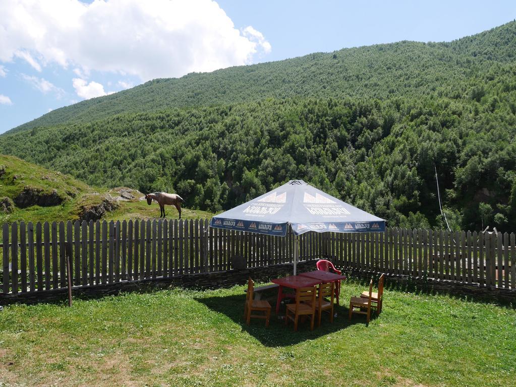 Chazhashi Guesthouse Ushguli Luaran gambar
