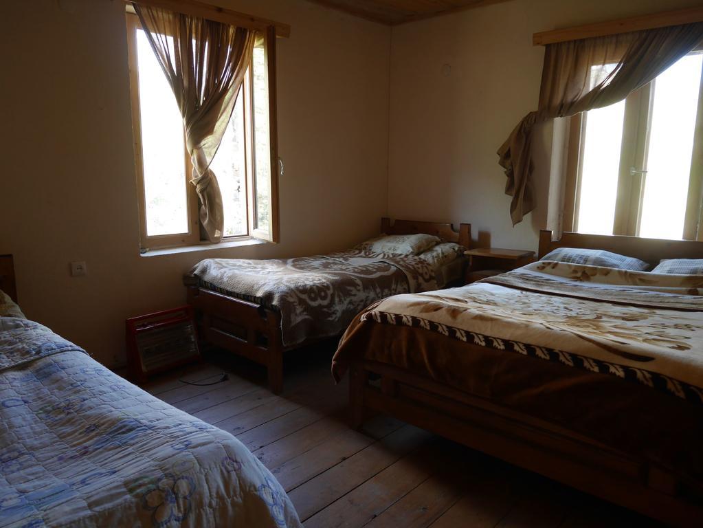 Chazhashi Guesthouse Ushguli Luaran gambar
